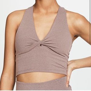 Beyond Yoga twist sports bra crop tank